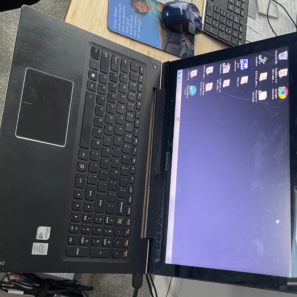 Lenovo IdeaPad U530 i7 500G HD 8 GB RAM Win 7 Screen 18 inch
